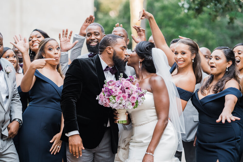 Houston Wedding- Hotel ZaZa- Pharris Photography- Reception- Angie + Charles- The Bride and Groom- Kiss