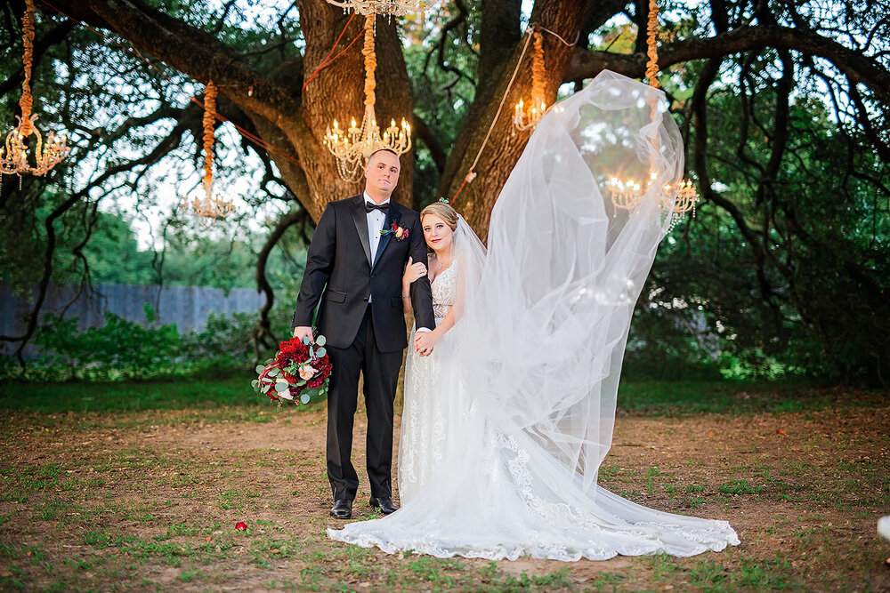 Tomball Texas Wedding- Sandlewood Manor- Pharris Photography- Taylor + Troy- Bride + Groom