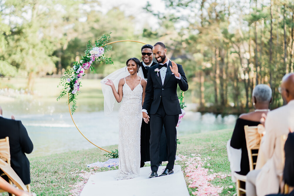 Kingswood TX Wedding- Private Residence- Pharris Photography- Ceremony- Tiffany + Tyrone- The alter